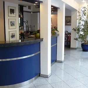 Mirage Zentrum *** Штутгарт