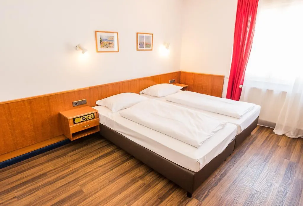Hotel am Friedensplatz Stuttgart Duitsland
